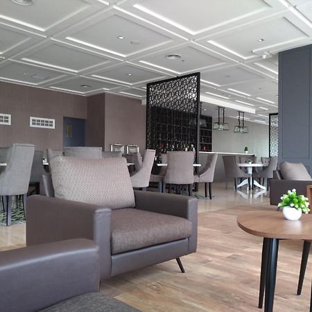 Rivoli Hotel Джакарта Экстерьер фото