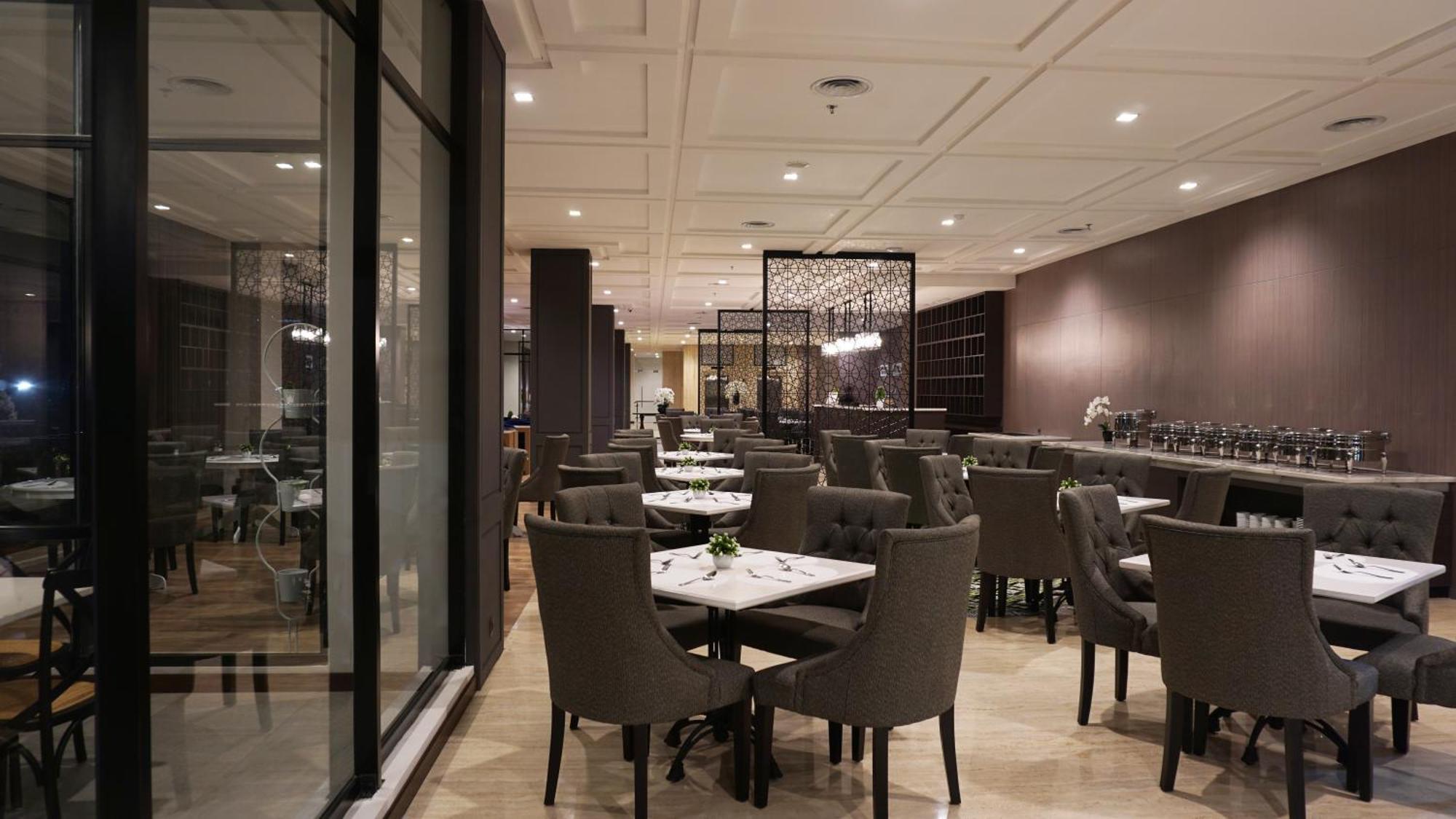 Rivoli Hotel Джакарта Экстерьер фото