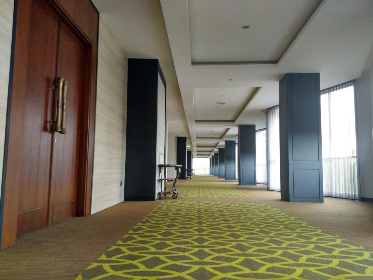 Rivoli Hotel Джакарта Экстерьер фото